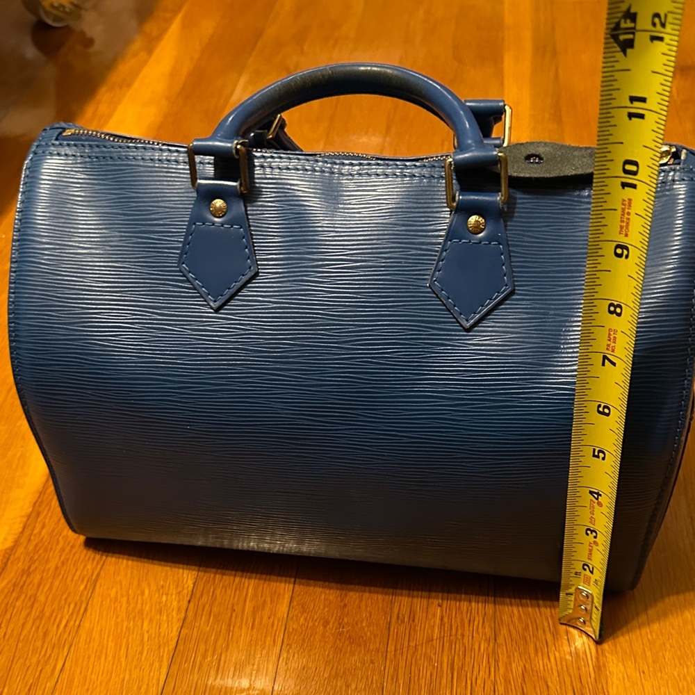 Louis Vuitton Blue Epi Leather Tote - Picture 16 of 16